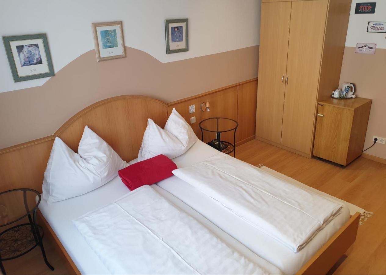 Hotel Pension Alte Muehle クロスターノイブルク エクステリア 写真