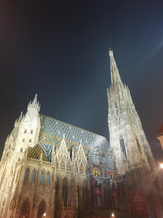 Hotel Pension Alte Muehle クロスターノイブルク エクステリア 写真